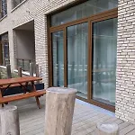 Huswell - Bright Apartment Near The Beach
